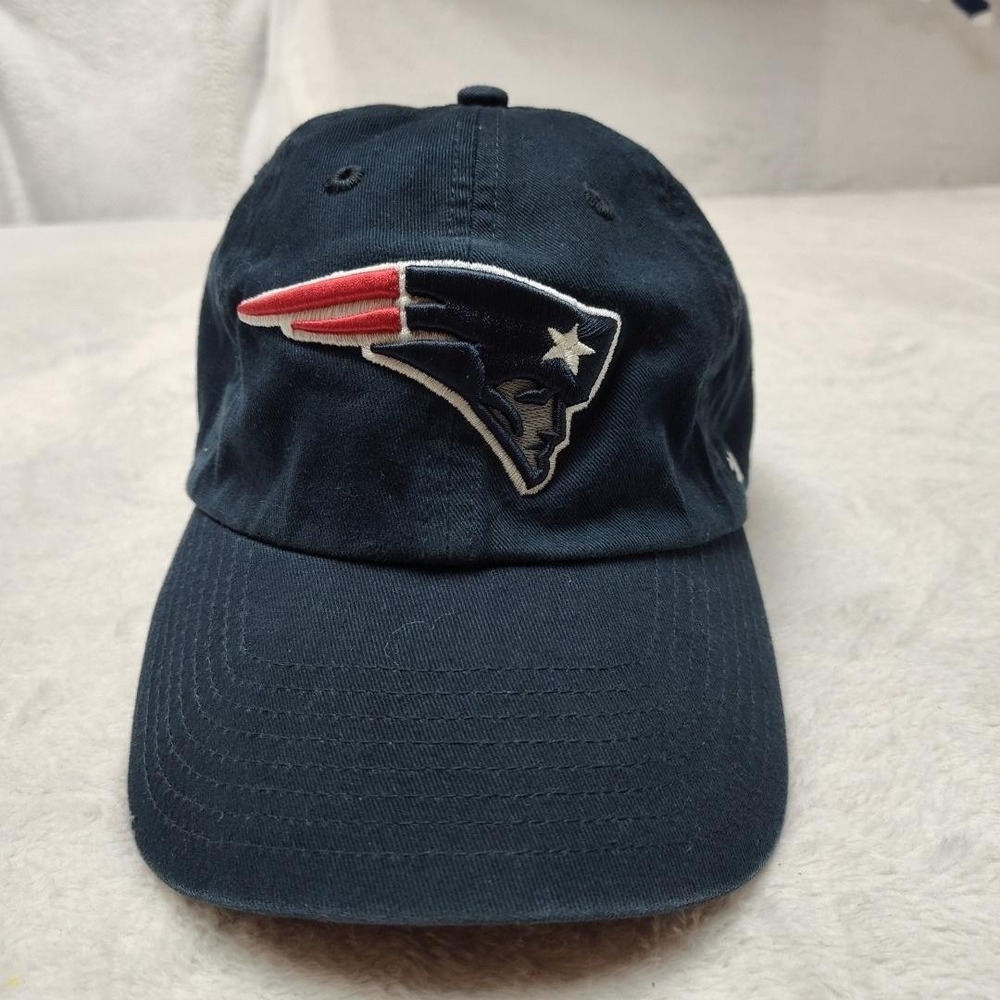 New England Patriots Hat Cap Strap Back Mens One Size Blue NFL Football '47